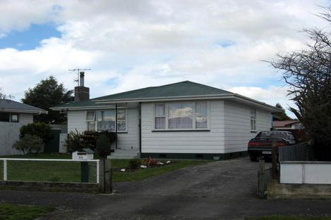 Photo of property in 95 Cameron Crescent, Masterton, 5810