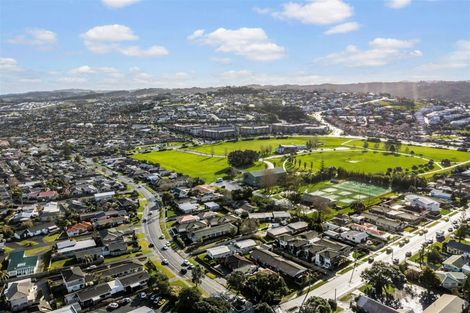 Photo of property in 65 Florence Avenue, Orewa, 0931