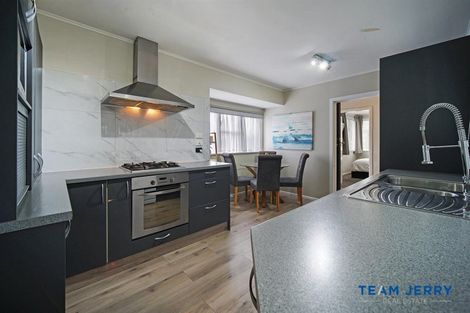 Photo of property in 1/23 Porchester Road, Papakura, 2110