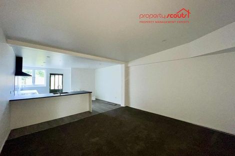 Photo of property in 46 Cook Street, Marfell, New Plymouth, 4310