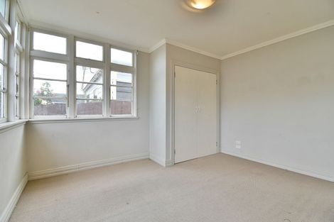 Photo of property in 12 Coughtrey Street, Saint Clair, Dunedin, 9012