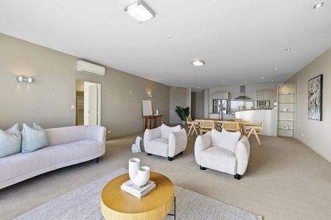 Photo of property in Quarterdeck, 3/4 Buller Street, New Plymouth, 4310