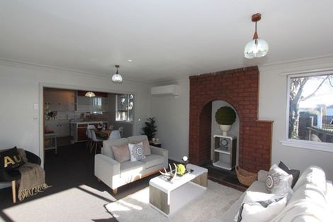 Photo of property in 21 Inwoods Road, Parklands, Christchurch, 8083