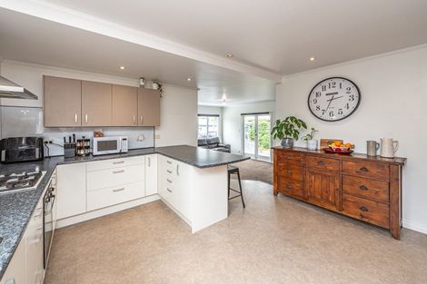 Photo of property in 2 Gonville Avenue, Gonville, Whanganui, 4501