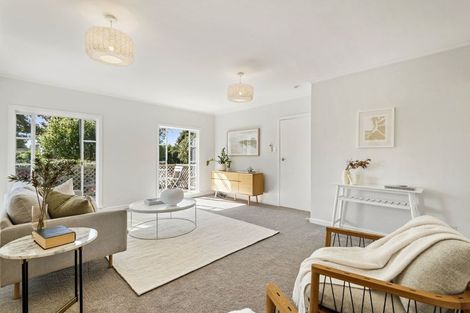 Photo of property in 6 Alma Road, Milford, Auckland, 0620