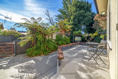 Photo of property in 27 Union Street, Hokowhitu, Palmerston North, 4410