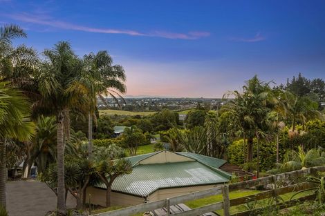 Photo of property in 33r Panorama Drive, Welcome Bay, Tauranga, 3175