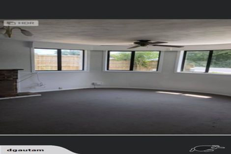 Photo of property in 76 Rimu Street, New Lynn, Auckland, 0600