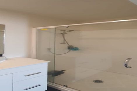 Photo of property in 61 Grove Road, Papakura, 2110