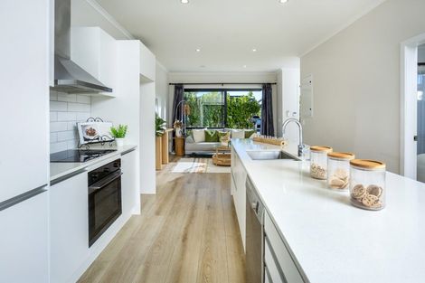 Photo of property in 10 Grey Warbler Road, Hobsonville, Auckland, 0616