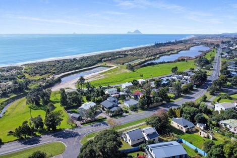 Photo of property in 1 Pioneer Place, Matata, Whakatane, 3194