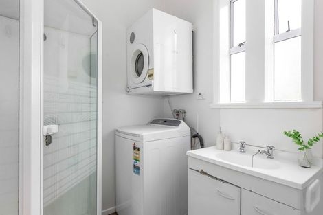 Photo of property in 275 Adelaide Road, Newtown, Wellington, 6021