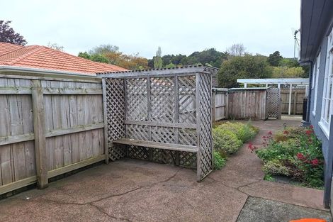 Photo of property in 31 Heretaunga Square, Silverstream, Upper Hutt, 5019