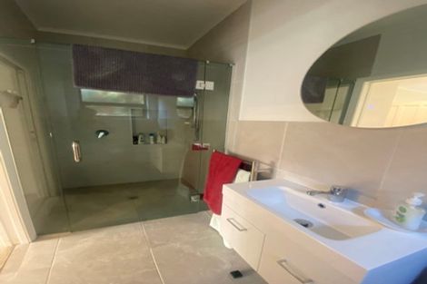 Photo of property in 37 Park Road, West End, Palmerston North, 4412