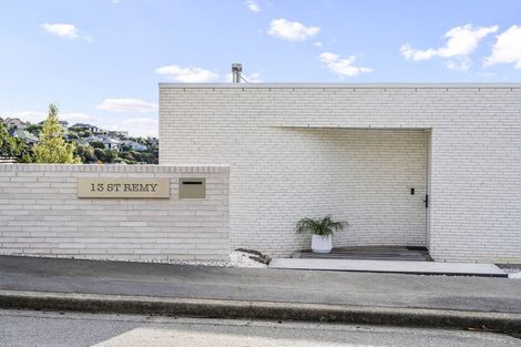 Photo of property in 13 Saint Remy Lane, Redcliffs, Christchurch, 8081