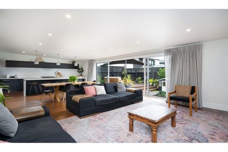 Photo of property in 9 Nairn Street, Spreydon, Christchurch, 8024