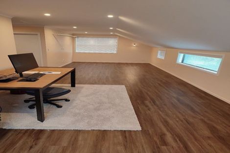 Photo of property in 111b Colwill Road, Massey, Auckland, 0614