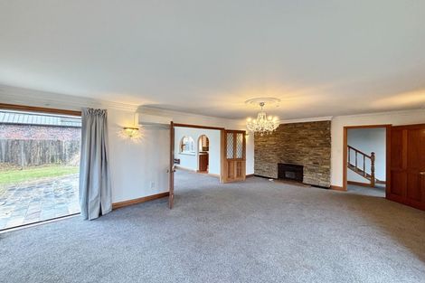 Photo of property in 86 Memorial Avenue, Ilam, Christchurch, 8053