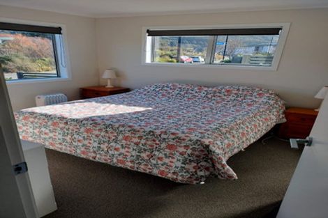 Photo of property in 12 Pateke Drive, Kenepuru, Porirua, 5022