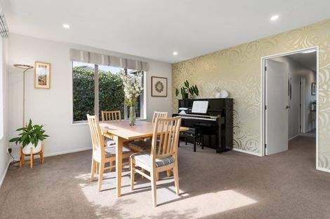 Photo of property in 4 Village Lane, Halswell, Christchurch, 8025