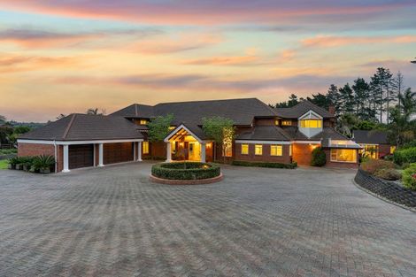 Photo of property in 84 Potts Road, Whitford, Howick, 2571