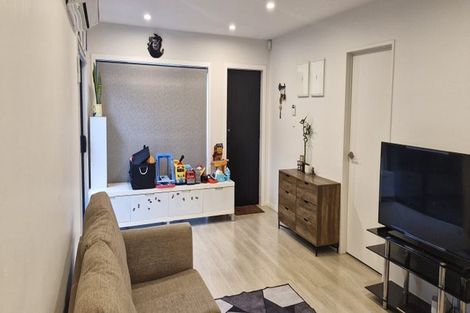 Photo of property in 99e Mahia Road, Wattle Downs, Auckland, 2103