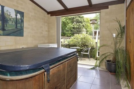 Photo of property in 280 Inland Road, Helensville, 0875