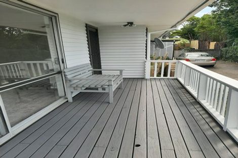 Photo of property in 2/127 Portage Road, New Lynn, Auckland, 0600