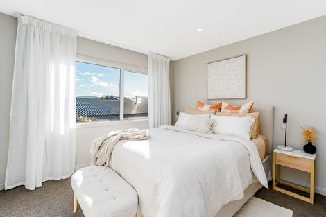 Photo of property in 48 Endeavour Drive, Whitby, Porirua, 5024