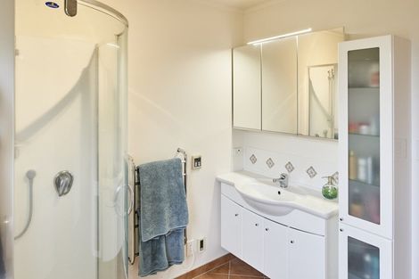 Photo of property in 3 Musket Lane, Whitby, Porirua, 5024