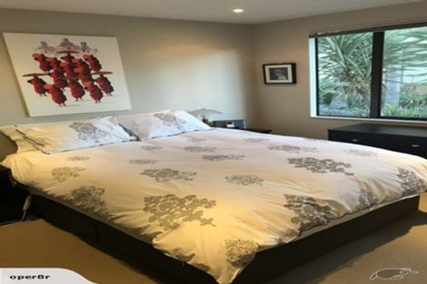 Photo of property in 46 Masterton Road, Rothesay Bay, Auckland, 0630