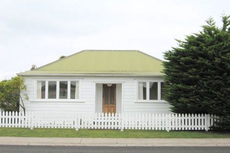 Photo of property in 6 Eyre Street, Whitianga, 3510