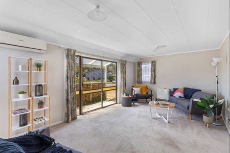 Photo of property in 6b Kapui Place, Waitara, 4320