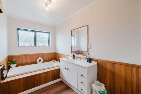 Photo of property in 5 Church Road, Pukete, Hamilton, 3200