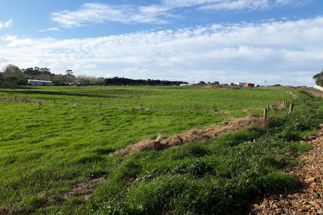 Photo of property in 82 Devich Road, Mangawhai, Wellsford, 0975