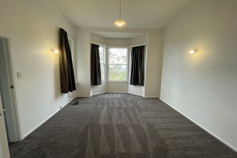 Photo of property in 98 Rolleston Street, Mount Cook, Wellington, 6021