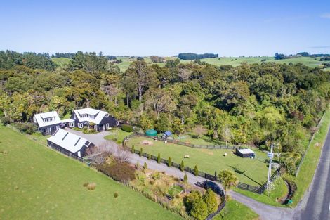 Photo of property in 499 Sandon Road, Feilding, 4779