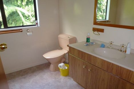 Photo of property in 30 Stanton Crescent, Karoro, Greymouth, 7805