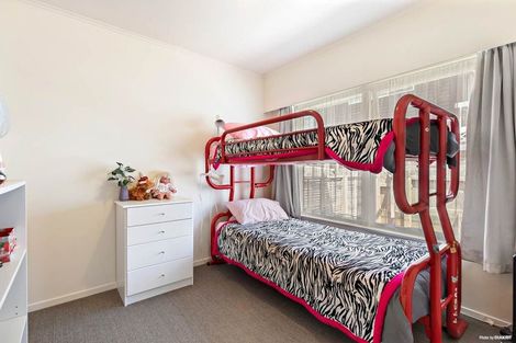 Photo of property in 2/84 Archers Road, Glenfield, Auckland, 0629