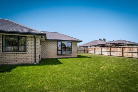 Photo of property in 17 Dynes Road, Rolleston, 7615