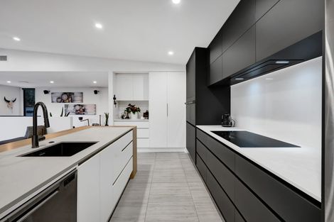 Photo of property in 57 Brooklands Road, Brooklands, New Plymouth, 4310