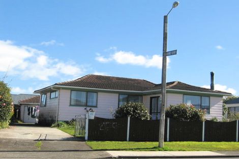 Photo of property in 25 Heathdale Crescent, Papakura, 2110