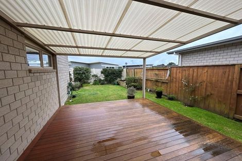 Photo of property in 5 Coprosma Close, Papamoa Beach, Papamoa, 3118