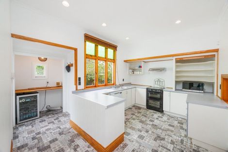 Photo of property in 294 Grey Street, Palmerston North, 4414
