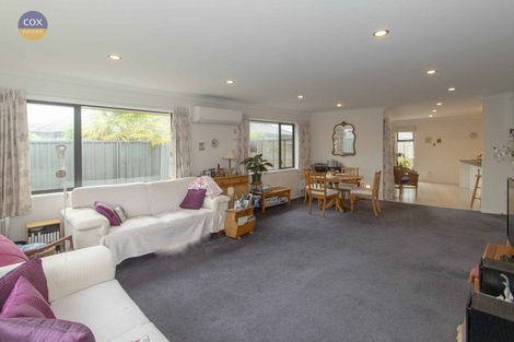 Photo of property in 12 Portland Place, Poraiti, Napier, 4112