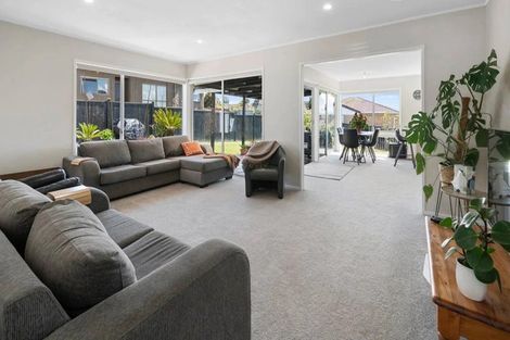 Photo of property in 30 Luton Avenue, Sunnyhills, Auckland, 2010