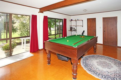 Photo of property in 35 Riverside Drive, Waiuku, 2123