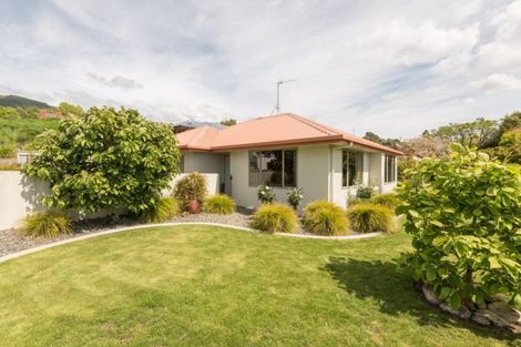 Photo of property in 8 Aspen Place, Stoke, Nelson, 7011