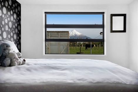 Photo of property in 60 Monmouth Road, Pembroke, Stratford, 4394