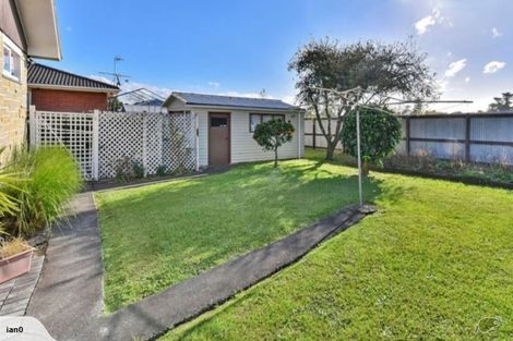 Photo of property in 173 Mahia Road, Wattle Downs, Auckland, 2103